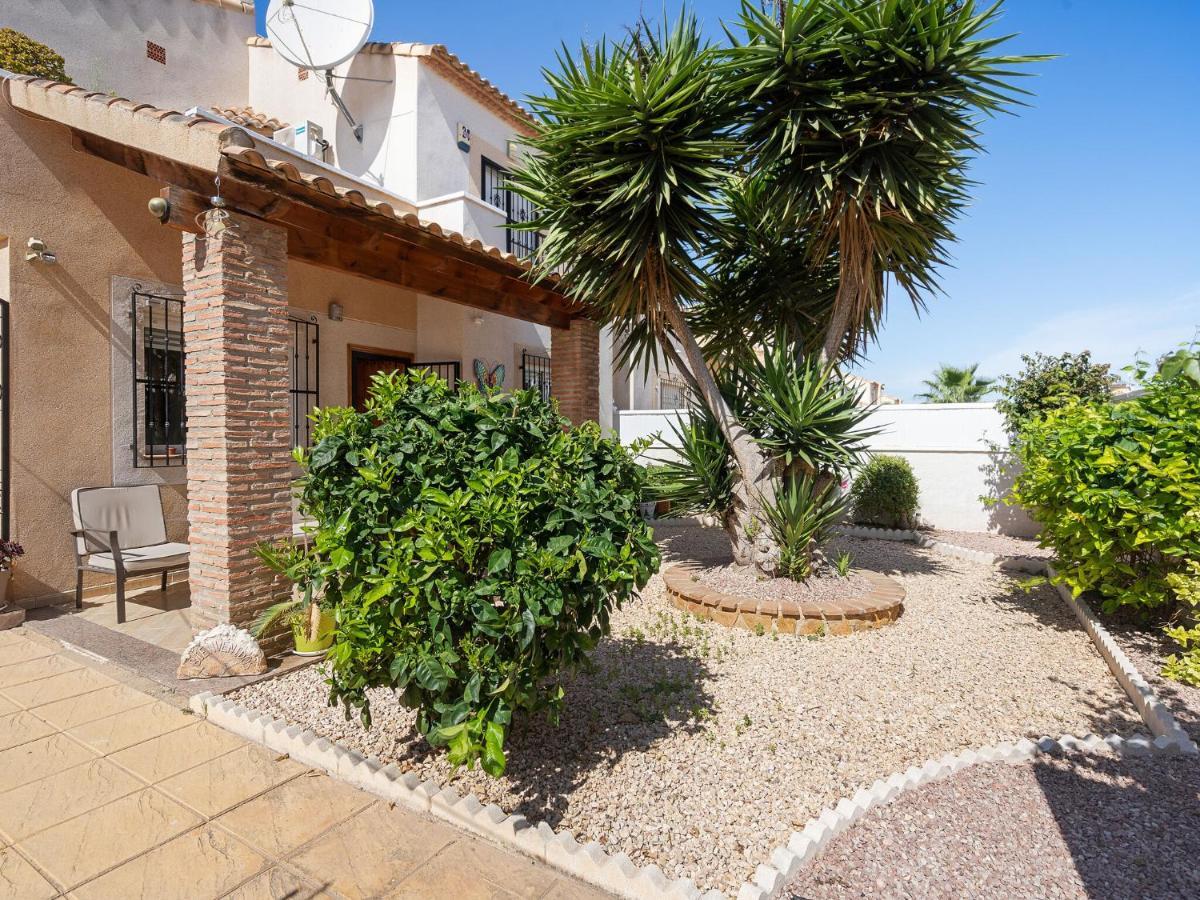 Belvilla By Oyo Casa Crispin Ciudad Quesada Exterior photo
